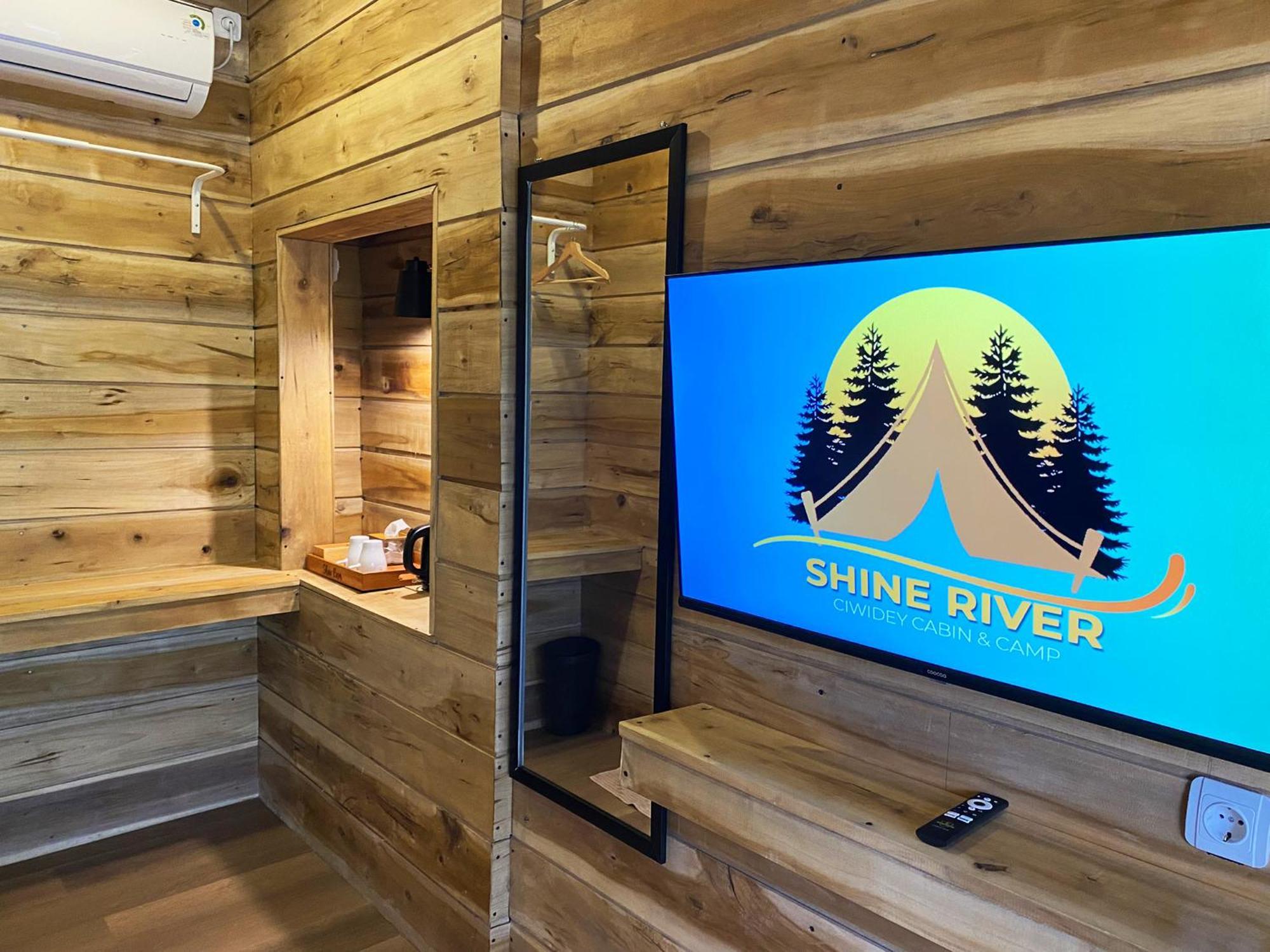 Shine River 希维德 外观 照片